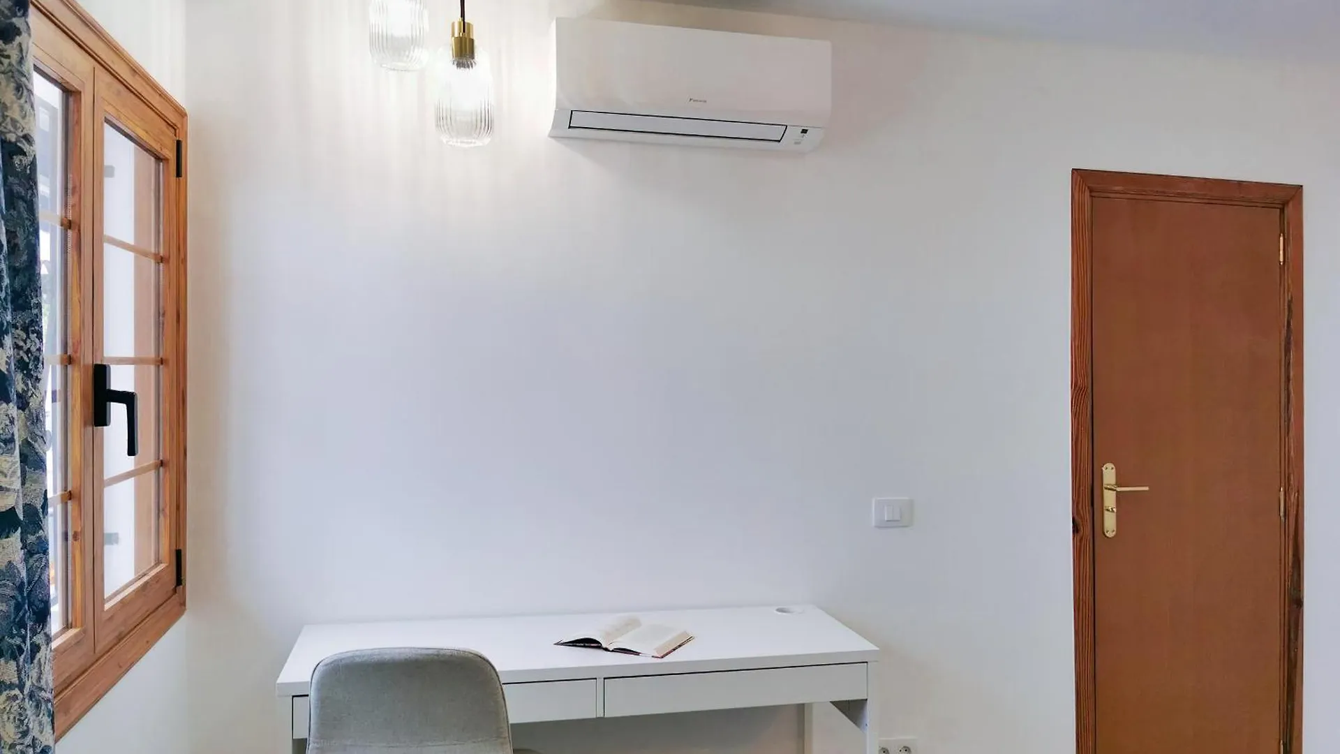 דירות ארונה Royal Panorama Penthouse