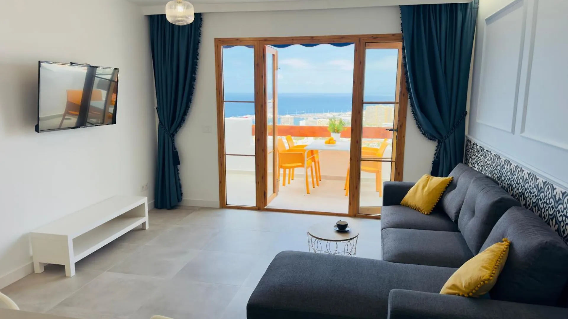 شقة Royal Panorama Penthouse أرونا