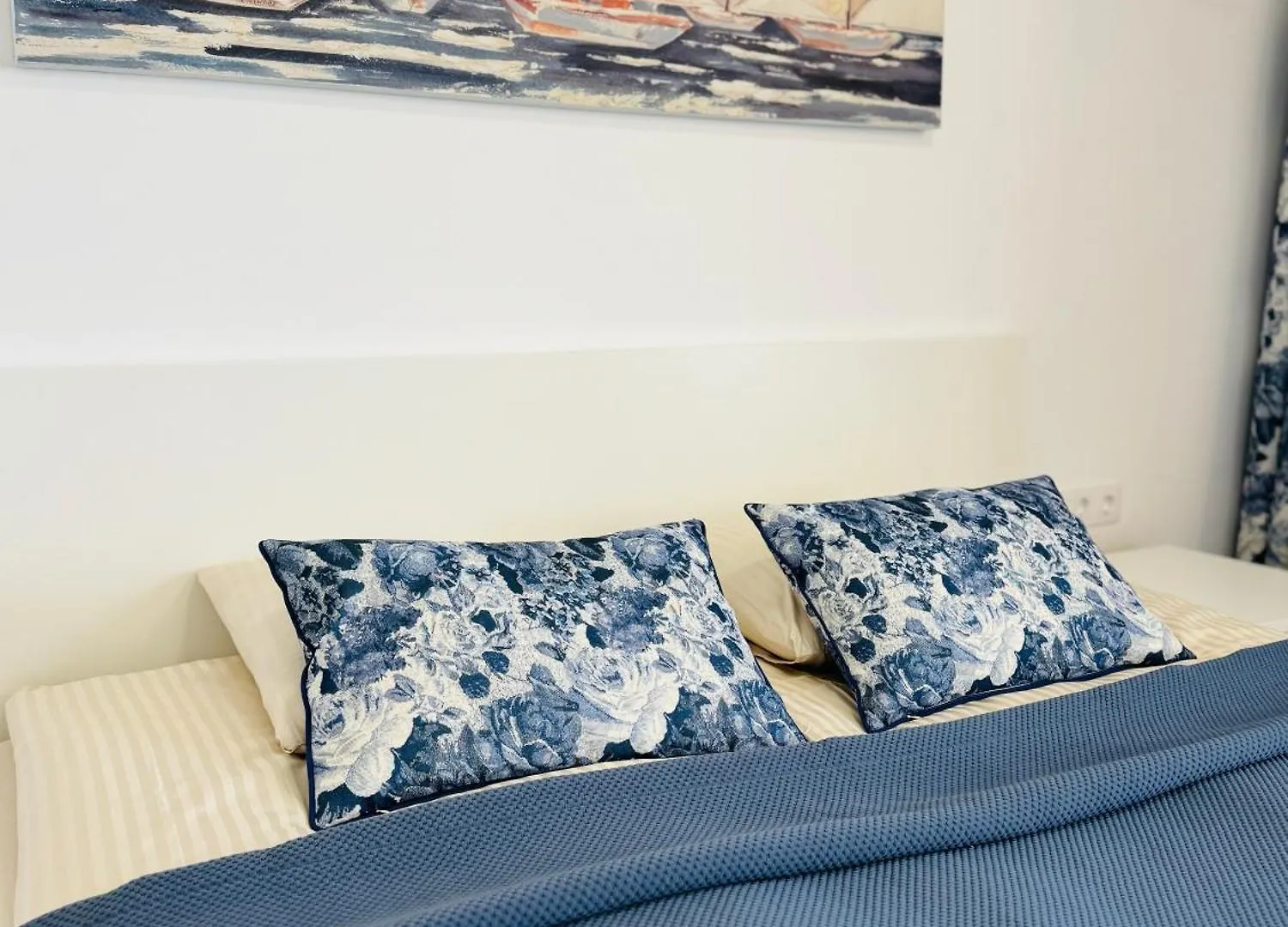 דירות ארונה Royal Panorama Penthouse 0*,  ספרד